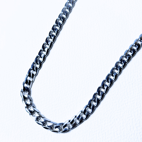 Bold Silver Bracelet For Boys & Girls With Free Delivery